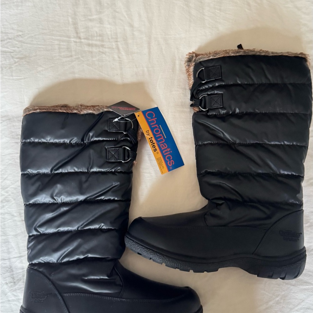 Totes Brand New Womens Black Faux Fur Lined Snow Boots